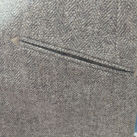 Jones New York Gray Blazer - Picture 4 of 11
